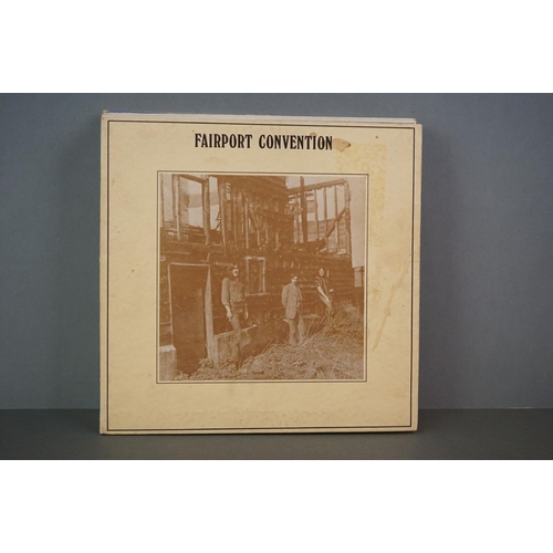 1093 - Vinyl - Eleven Fairport Convention vinyl LP's to include Angel Delight (Island Records ILPS 9162), W... 