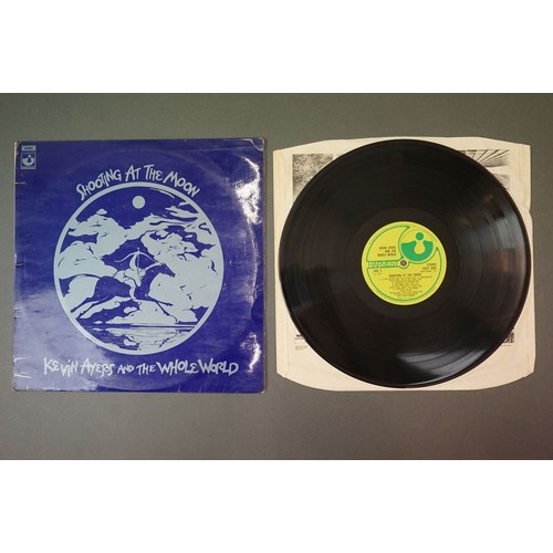 345 - Vinyl - Kevin Ayers Shooting At The Moon (SHSP 4005) no EMI to label, Harvest inner.  Sleeve & Vinyl... 