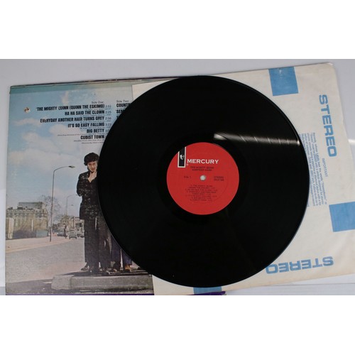 1497 - Vinyl - Manfred Mann Chapter Three Volume Two LP on Vertigo 6360012 plus 2 others to include Chapter... 