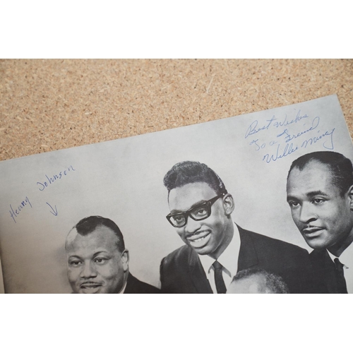 19 - Autographed Music Memorabilia - Spiritual and Gospel Festival 1963 English / German programme signed... 