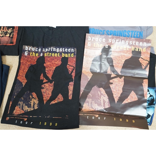 101 - Music Memorabilia - Bruce Springsteen - Quantity of items relating to The Boss to include 7 x tees, ... 