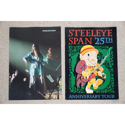 92 - Music Memorabilia - Steeleye Span - Three programmes to include 25th Anniversary Tour, 1981 & 1982, ... 