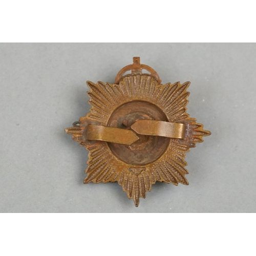 20 - A British Military The Hampshire Regiment OSD Cap Badge With Kings Crown, Twin Strap Fixings To Vers... 