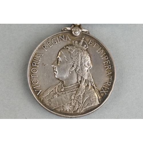 51 - A British Boer War Full Size Queens South Africa Medal With Four Clasps To Include The South Africa ... 