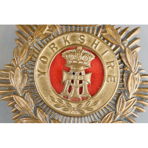 70 - A British Military Victorian The Yorkshire Regiment Brass Helmet Plate Badge With Twin Loop Fixings ... 