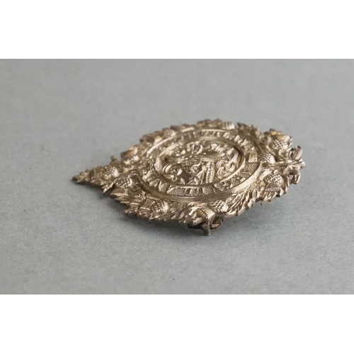 83 - A British Military White Metal Sweetheart Brooch To The Argyle And Sutherland Regiment, Pin Missing ... 