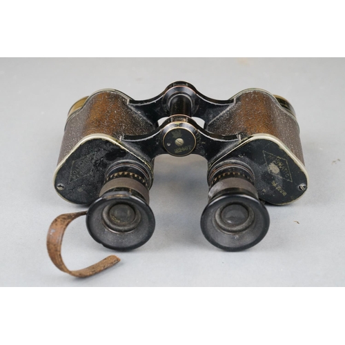 133 - A Pair Of World War Two British Military Issued Binoculars By Dollond Of London, Good Clear Broad Ar... 