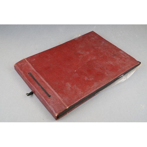 114 - An Photograph Album With Contents To Include R.A.F. In India 1945-1947 Together With A Quantity Of R... 