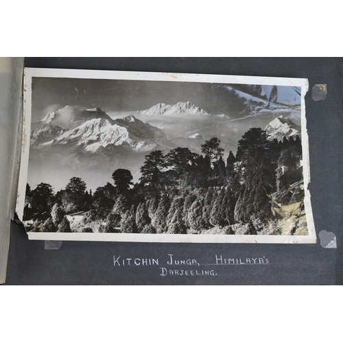 114 - An Photograph Album With Contents To Include R.A.F. In India 1945-1947 Together With A Quantity Of R... 