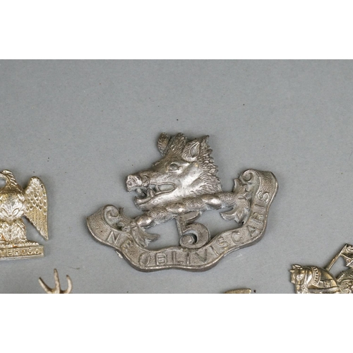 119 - A Large Quantity Of Mainly British Military Badges To Include The London Scottish Regiment, The Came... 