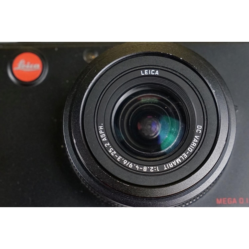 A Leica D-Lux 3 digital camera with Leica DC Vario-Elmarit 1:2.8