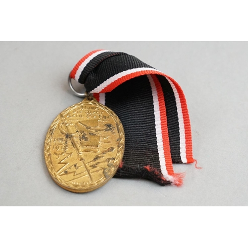 155A - A Full Size World War One German Veterans Der Kyffhauserbund 1914-1918 Medal Complete With Correct A... 