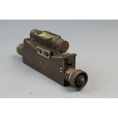 158 - A World War Two Mk IV Clinometer Sight C. 3617-C COS.330G.A., Dated 1943 And Marked With The Broad A... 