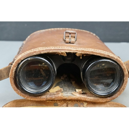 159 - A Pair Of World War Two Military Issued Binoprism No.5 MK.II x7 Binoculars, Dated 1941 And Marked Wi... 