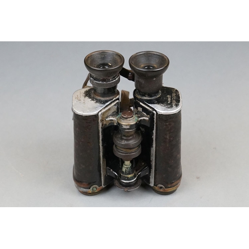 160 - A Cased Pair Of Early German Military Binoculars, Marked C.P. Goerz, Berlin, D.R.G.M.