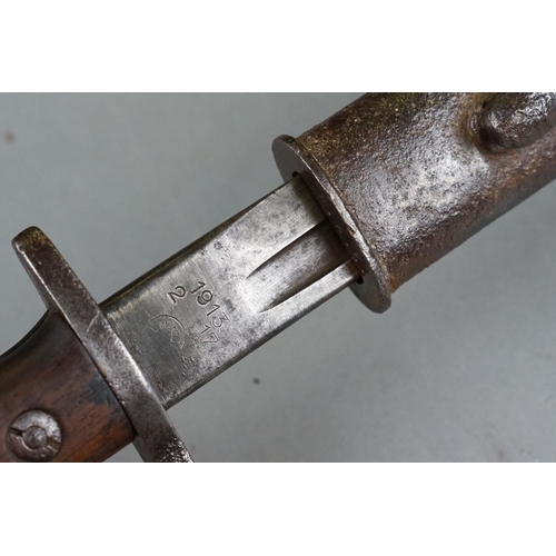 182 - A World War One British 1907 Pattern Bayonet, Dated 1913 And Stamped With The British Broad Arrow, C... 