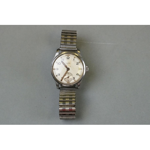 188 - A British World War Two Issued Unitas Swiss Made ATP Wrist Watch, Serial No.102623, Marked ATP Toget... 