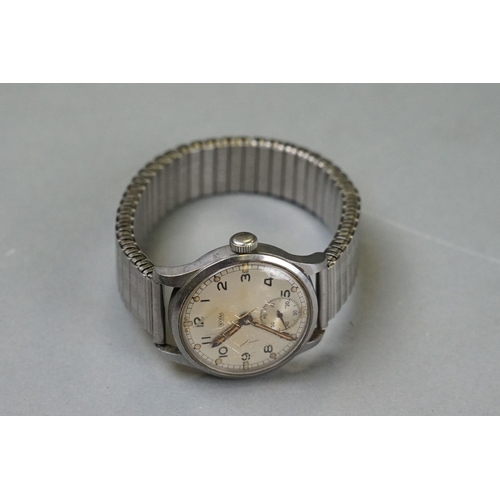 188 - A British World War Two Issued Unitas Swiss Made ATP Wrist Watch, Serial No.102623, Marked ATP Toget... 