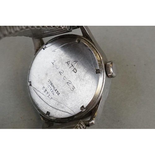 188 - A British World War Two Issued Unitas Swiss Made ATP Wrist Watch, Serial No.102623, Marked ATP Toget... 