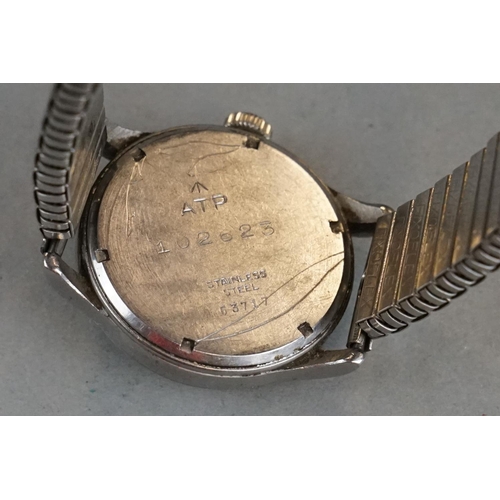 188 - A British World War Two Issued Unitas Swiss Made ATP Wrist Watch, Serial No.102623, Marked ATP Toget... 