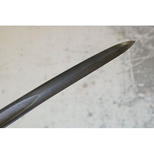 187 - A British 19th Century Military Cavalry Sword, Blade Length Is Approx 89.5cm With An Overall Length ... 