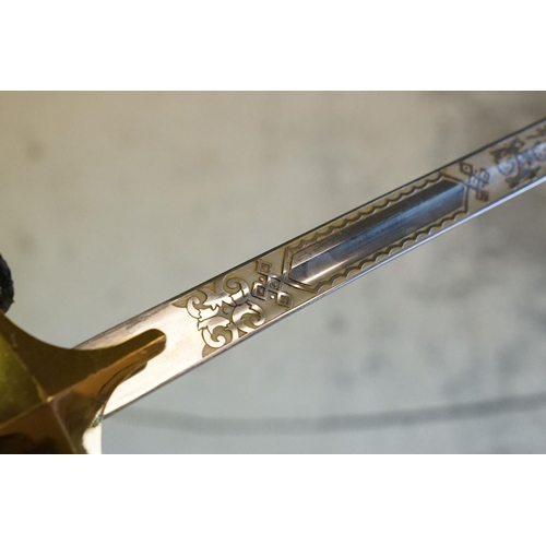 210 - An American United State Maine Corps Officers Dress Sword With Etched Blade And Original Scabbard.