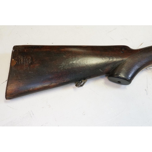 217 - An Antique Muzzle Loading Rifle (A/F).