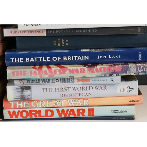 242 - A Collection Of Approx Twenty Military Reference Books To Include The Second Great War In Nine Bound... 