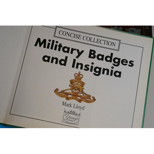 309 - A Collection Of Military Reference Books To Include Regimental Badges 6th Edition, World Bayonets 18... 