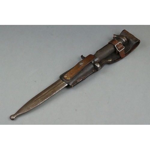 328 - A M96 Swedish Mauser Bayonet, Marked EJ-Anchor-AB, Conical Stud 1898, Complete With Scabbard And Fro... 