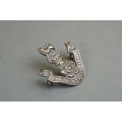 201 - A Silver Plated Loyal North Lanarkshire Regiment Cap Badge With Queen Victoria Crown, Twin Loop Fixi... 