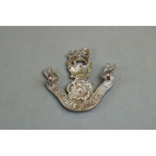 201 - A Silver Plated Loyal North Lanarkshire Regiment Cap Badge With Queen Victoria Crown, Twin Loop Fixi... 