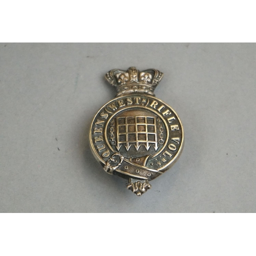 207 - A British Military White Metal Queens Westminster Rifle Volunteers Cap Badge With Queen Victoria Cro... 