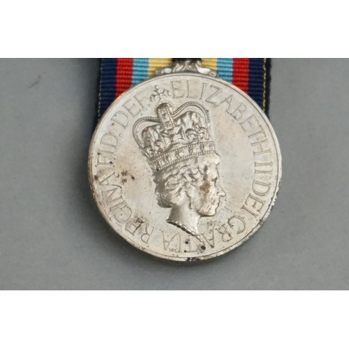 225 - A British Full Size Gulf War Medal Correctly Named And Issued To No.P8285949 SAC S.M. MOORE Of The R... 