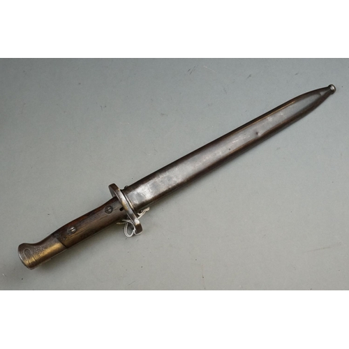 294 - A World War One German Mauser Bayonet, Maker Marked For Simpson & Co. SUHL, Complete With Scabbard.