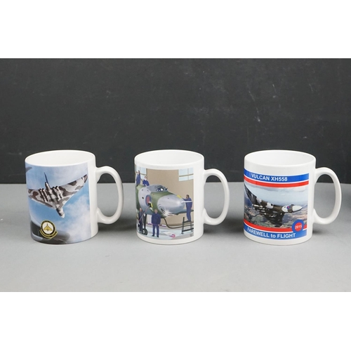 320 - A Group Of Military Collectables Relating To The Avro Vulcan XH558 To Include Mugs, Tumblers, Teddy ... 