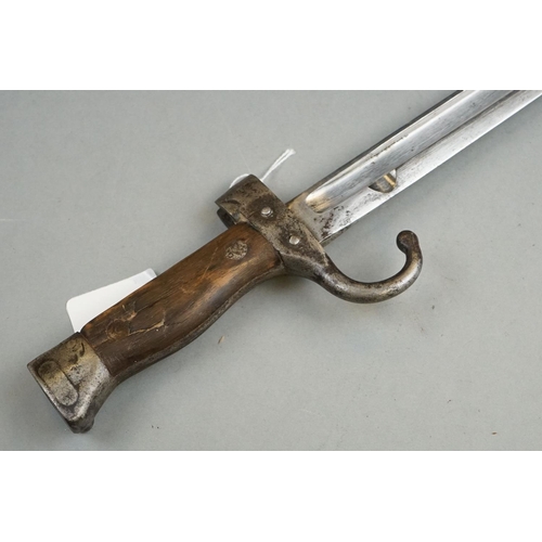 399 - A Antique Bayonet With Hooked Quillion Together With Original Scabbard, Numbered 7577, Blade Length ... 