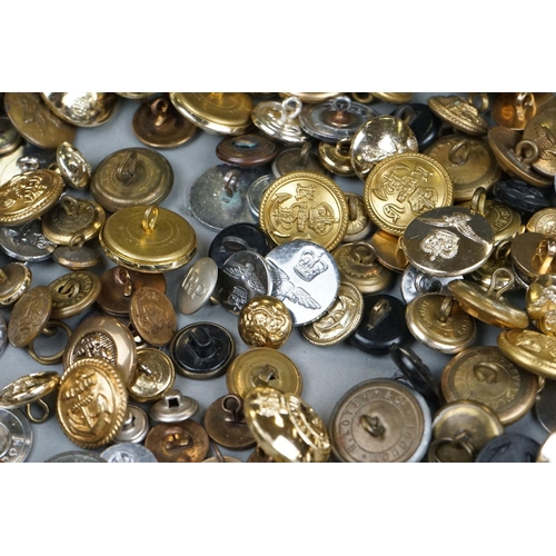 369 - A Large Collection Of Mainly British Military Buttons To Include Royal Air Force, Royal Navy And Bri... 