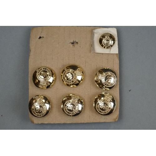 369 - A Large Collection Of Mainly British Military Buttons To Include Royal Air Force, Royal Navy And Bri... 