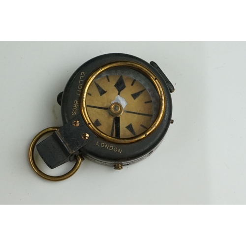 435 - A British Military Issued MK.IV Pocket Clinometer By Siemens Bros & Co Of London, No.301, Dated 1898... 