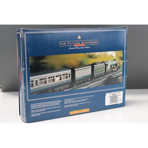 27 - Boxed ltd edn Hornby OO gauge R089 Flying Scotsman BR Mk 2A Open & Brake Coaches, complete with cert... 
