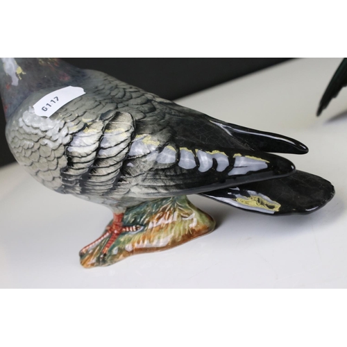 52 - Beswick Pigeon, first version (no.1383A) and Beswick Magpie (no.2305)