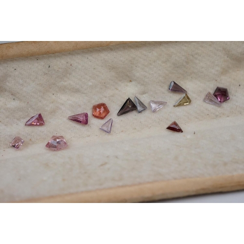 340 - Diamond five stone yellow gold ring (one stone deficient) five round brilliant cut diamonds, claw se... 