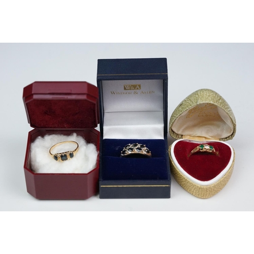 342 - Three rings: Diamond and emerald three stone 18ct yellow gold ring, central cushion cut diamond with... 