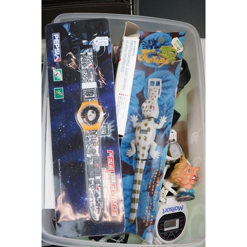 308 - A large collection of mainly quartz watches to include advertising examples.