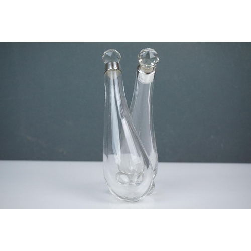 312 - Collection of silver items, to include scent bottles with crystal stoppers, bud vase, oil & vinegar ... 