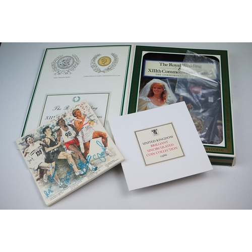 316 - A collection of British and world coins to include commemorative and proof examples, an American sil... 