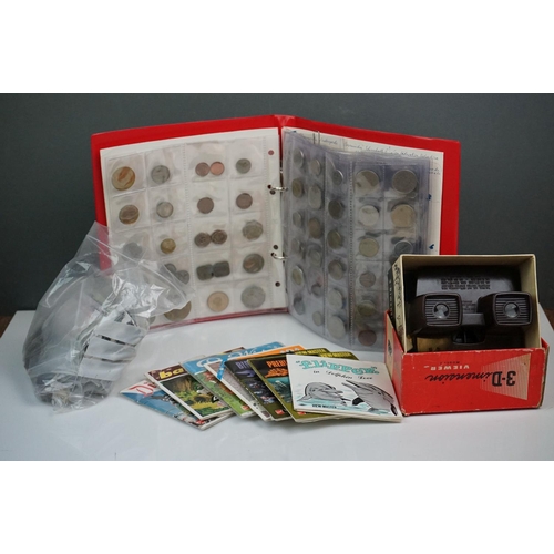 318 - A small collection of mainly foreign coins and banknotes together with a collection of view master s... 