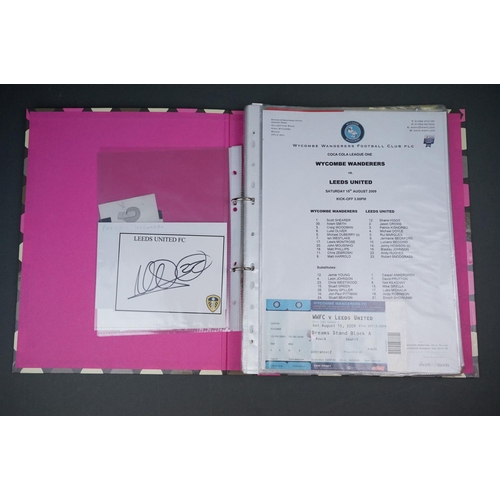 319 - Football - Leeds United fc, 2009/10 promotion season,  
a binder containing approx. 50 different tea... 