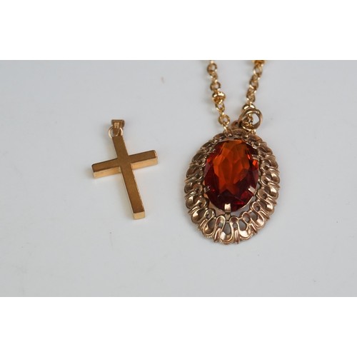 350A - A collection of gold and yellow metal jewellery to include necklaces, pendants and earrings.